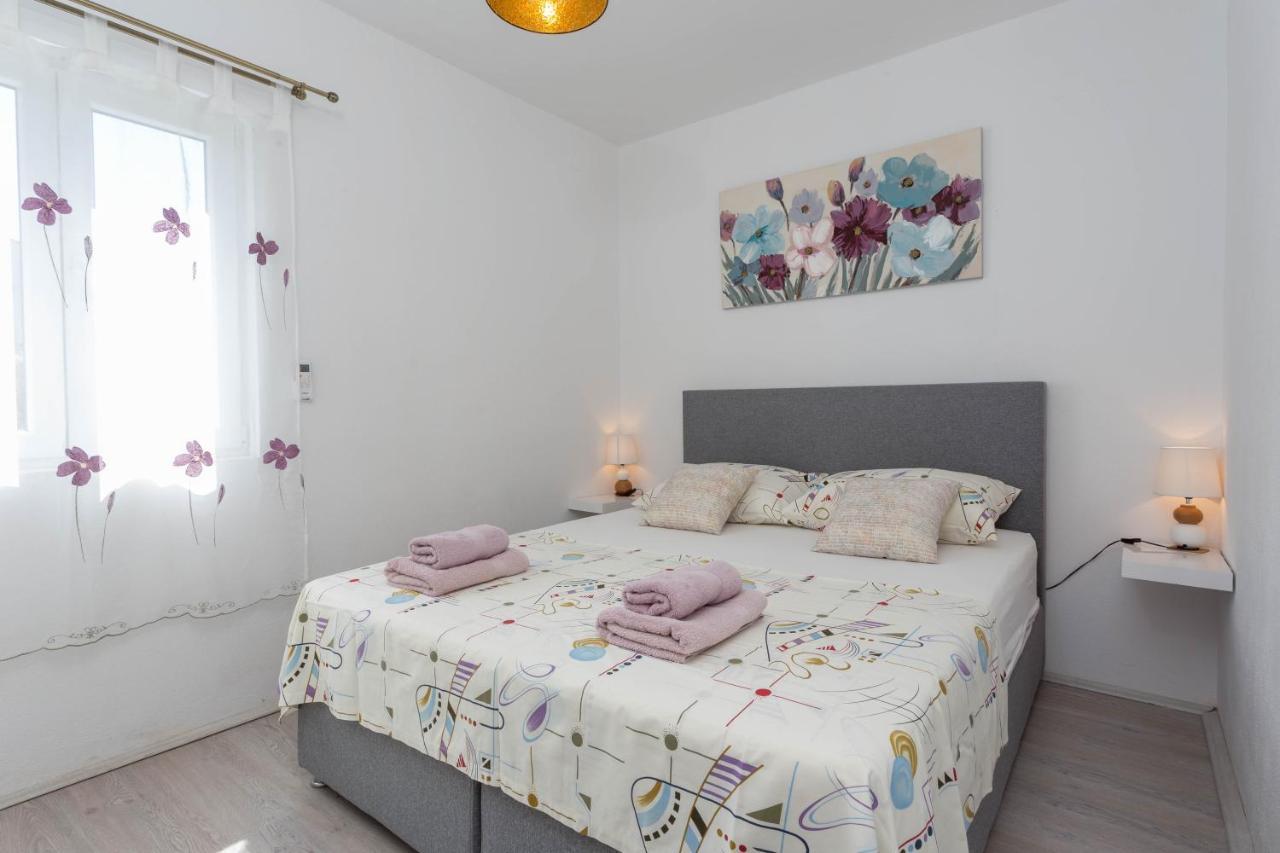 Apartments Edi - Zf Hvar Хвар Экстерьер фото