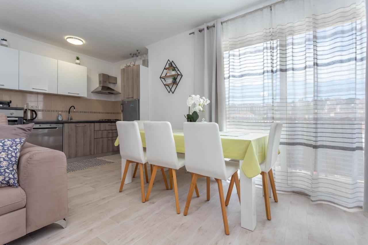 Apartments Edi - Zf Hvar Хвар Экстерьер фото